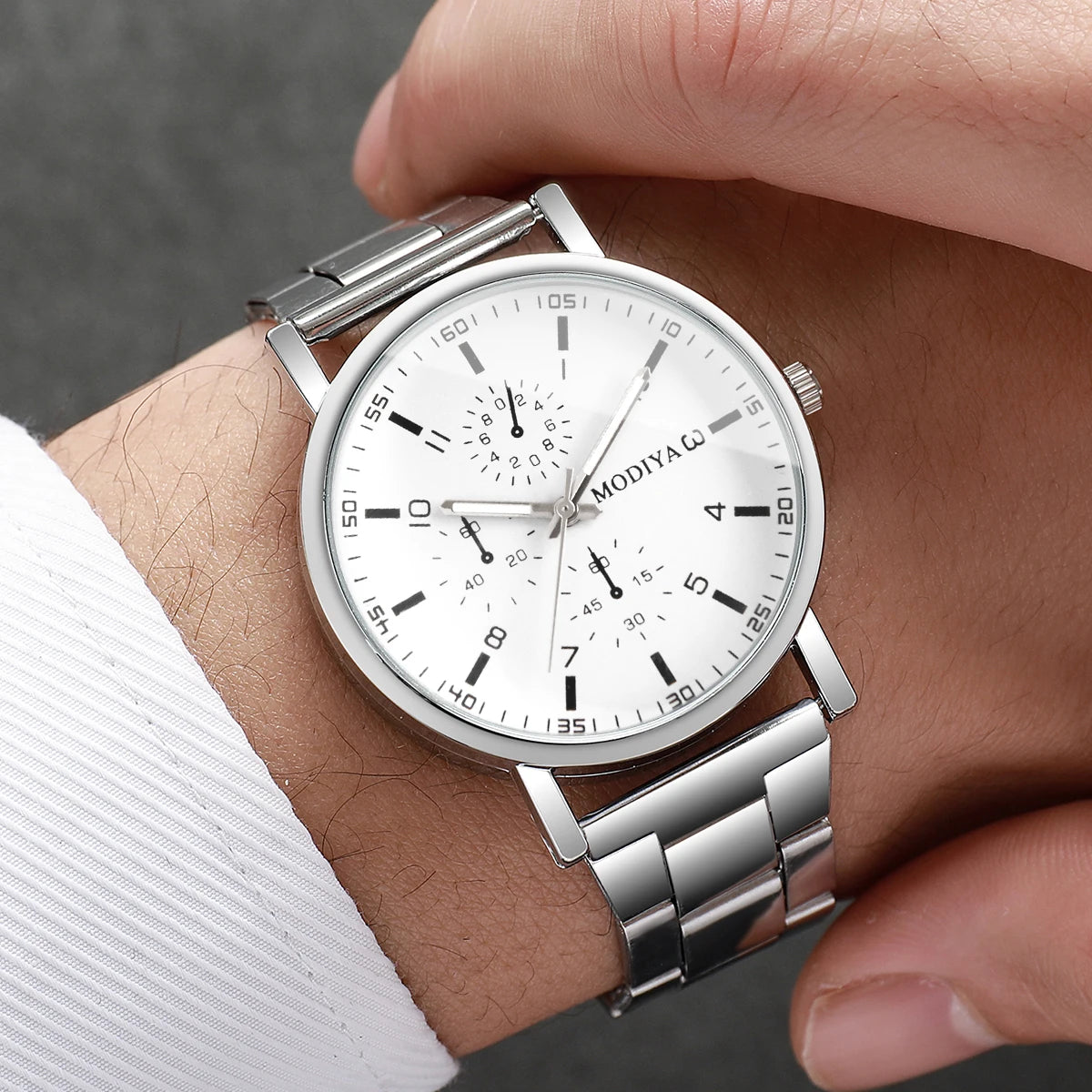 1PC Surprise Mystery Watch Blind Box--Fashion Men Business Watches Casual Quartz Wristwatch Man Clock Reloj Hombre（Without Box）